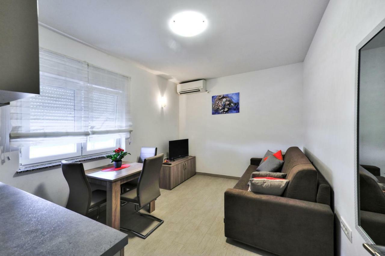 Apartmani Sunset ザダル エクステリア 写真