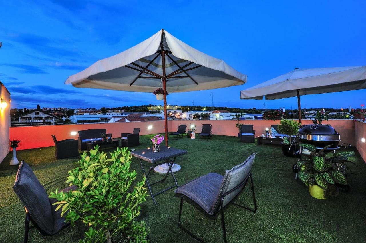 Apartmani Sunset ザダル エクステリア 写真